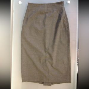 EUC Elie Tahari Brown Pencil Skirt Size 4